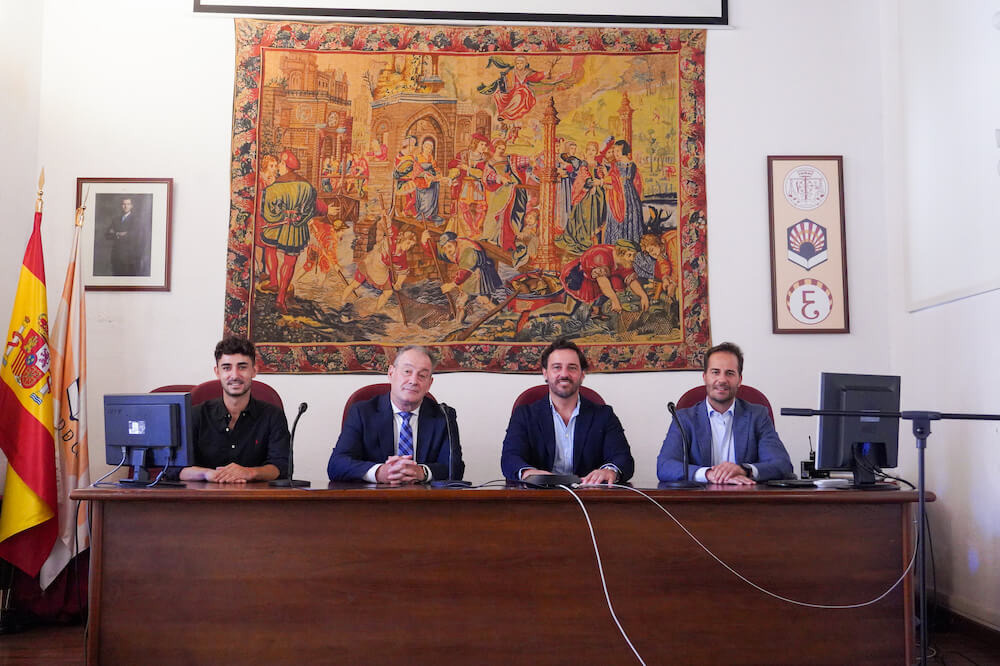 Firma acuerdo Consultorfarma y Universidad de Córdoba