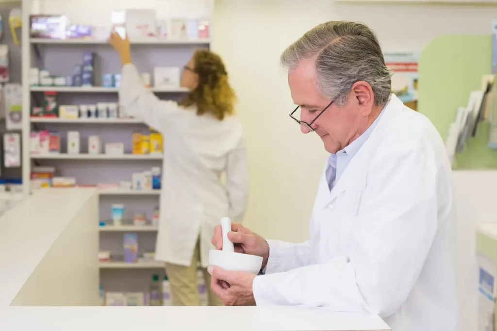 Transmisión y Sucesión farmacia familias